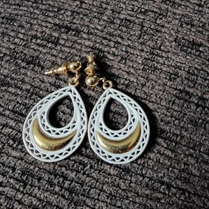 Vintage white and gold monet earrings